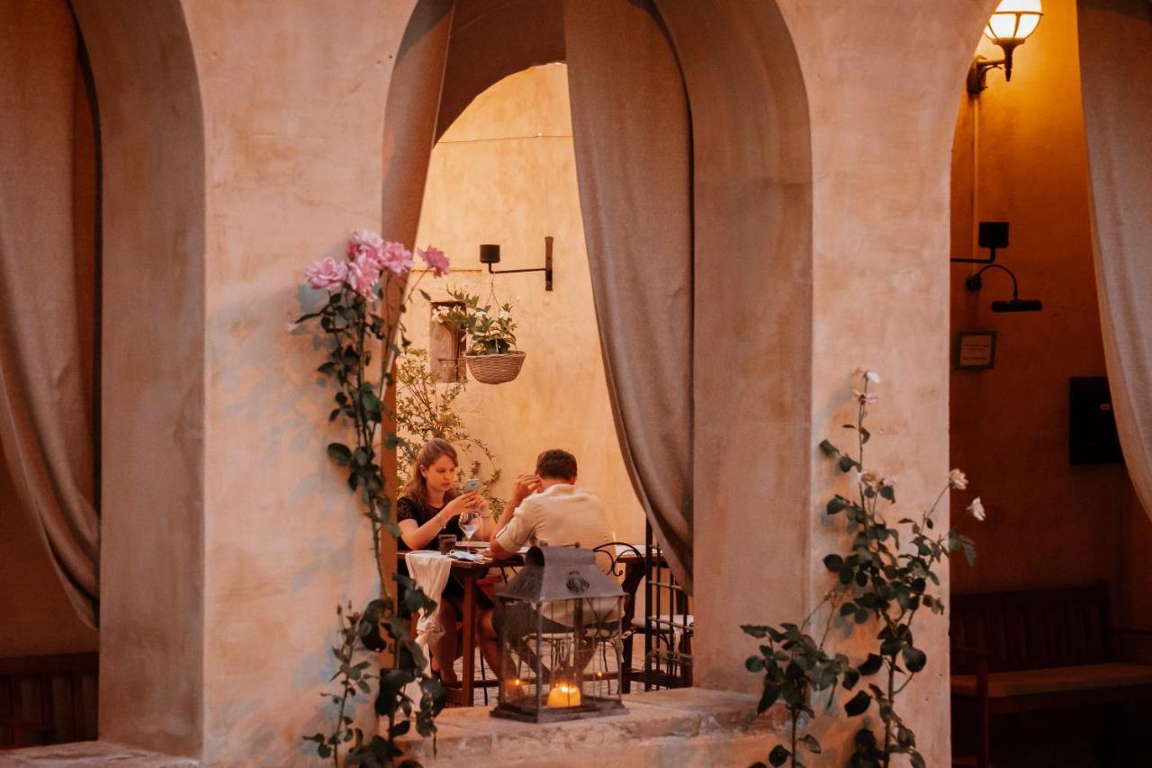 Ex Convento Santa Croce-Country Resort Sant'Anatolia di Narco Exterior photo